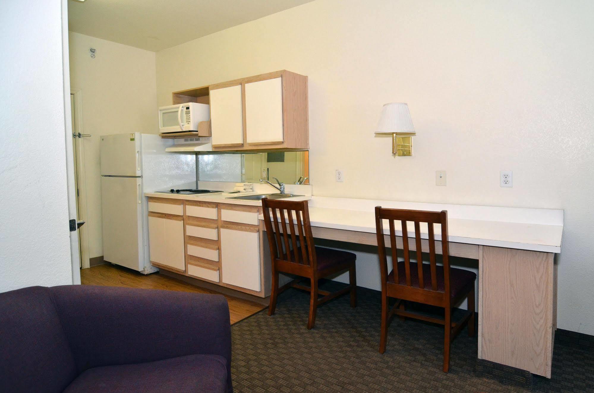 Intown Suites Extended Stay Austin Tx - Research Blvd Jollyville Buitenkant foto